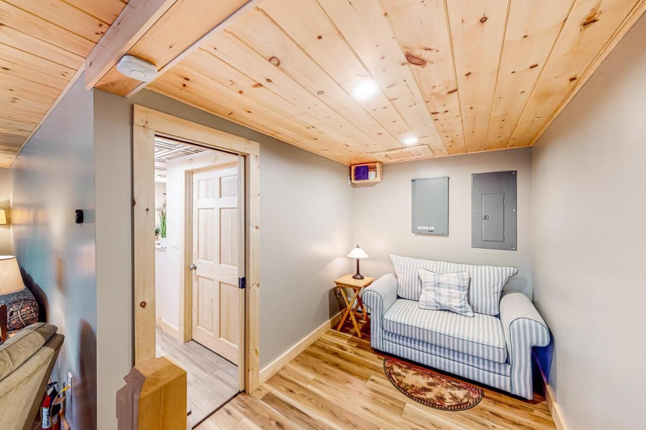 Camp Two Loons Villa Oxford Buitenkant foto